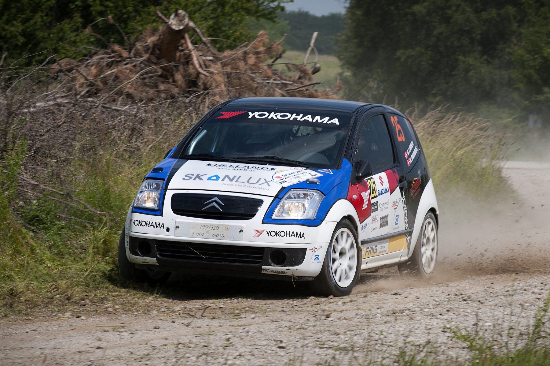 Under seneste løb til danmarksmesterskabet i rally blev Simon Larsen og Nicklas Daugberg nr. 3 i deres afdeling af mesterskabet
(Foto: Jokum Tord Larsen)